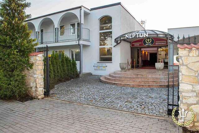 Отель Hotel Neptun Ястшембя-Гура-6